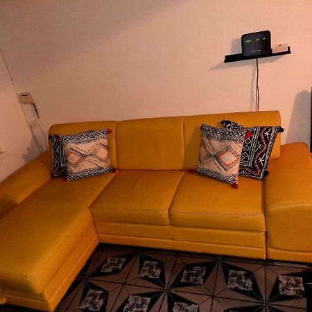 Apartment Міа Varna Bagian luar foto