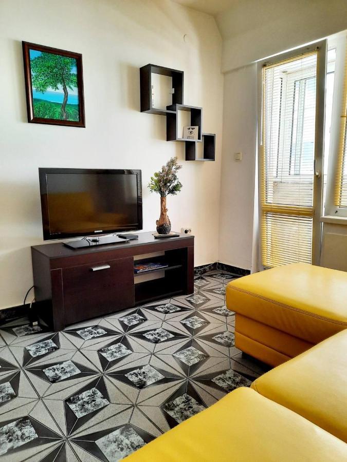 Apartment Міа Varna Bagian luar foto